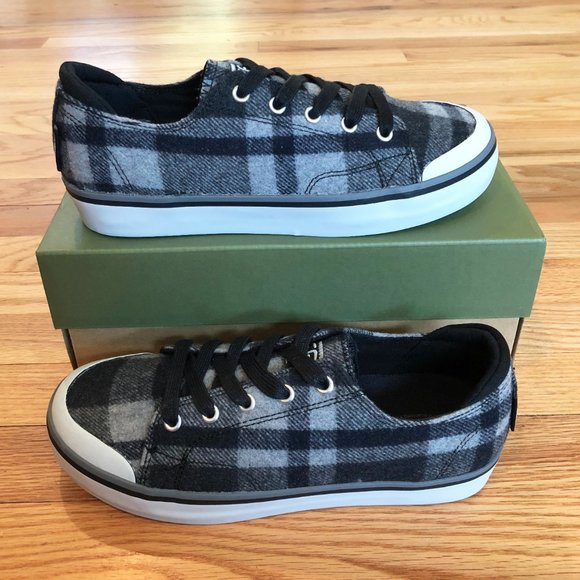 Keen Black and Gray Plaid Sneakers - Picture 3 of 8